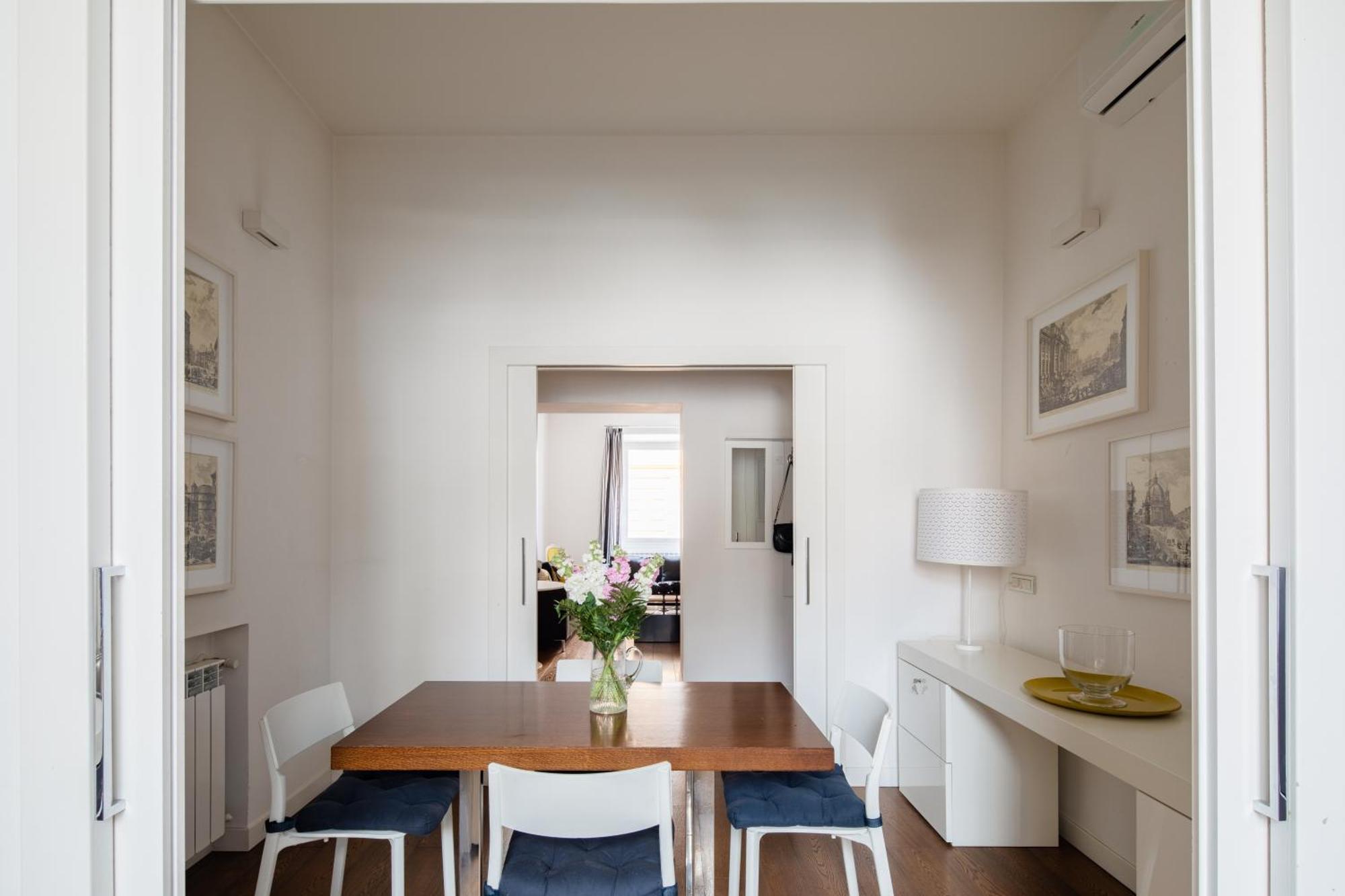 2 Bedrooms Flat Near Via Veneto Apartment Rome