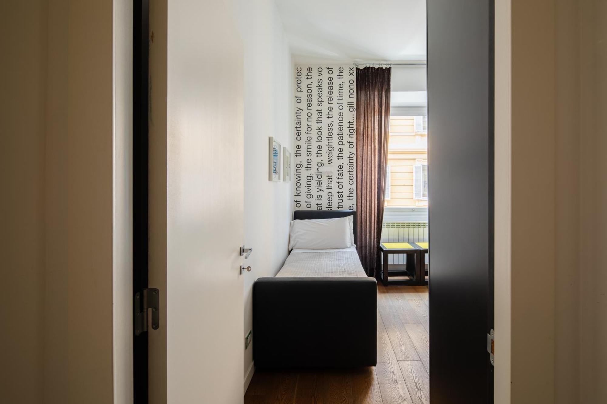 Apartment 2 Bedrooms Flat Near Via Veneto