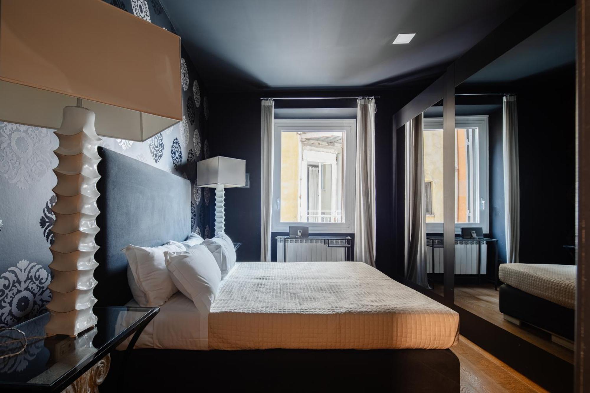 2 Bedrooms Flat Near Via Veneto Rome